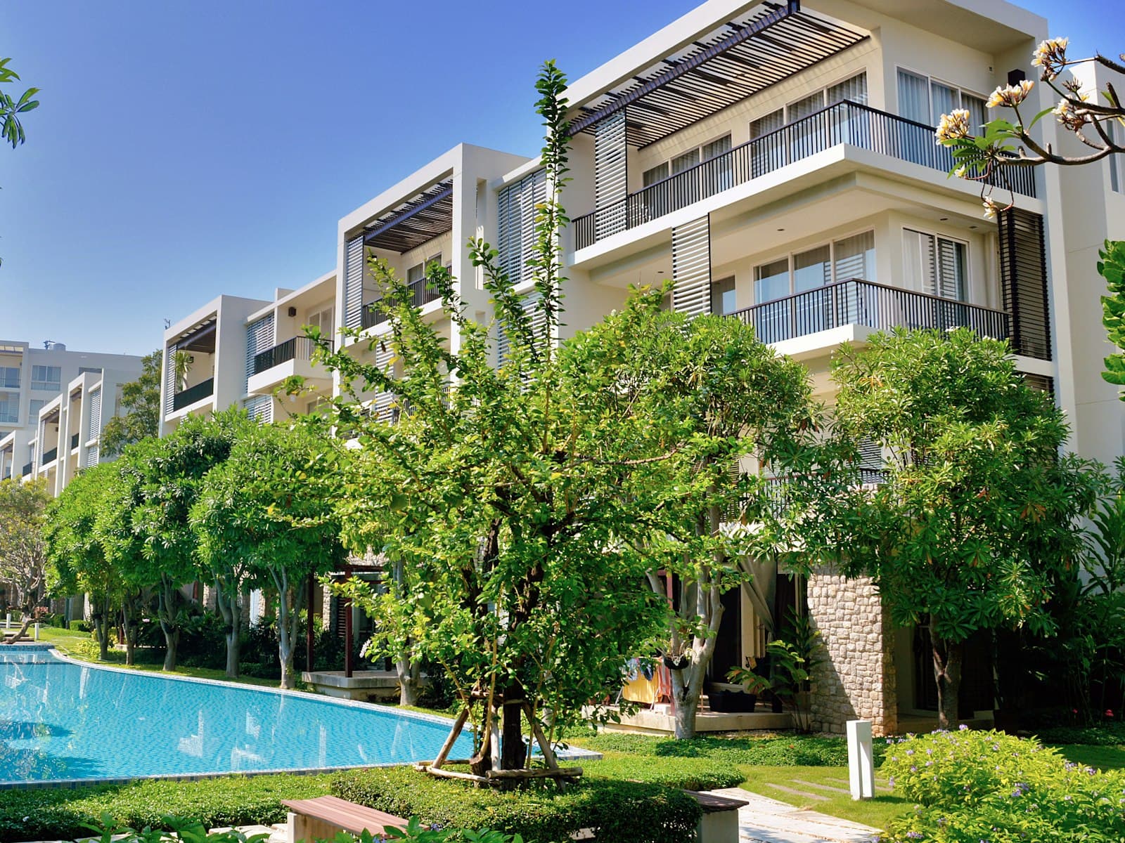 Landscaped residential association common area
